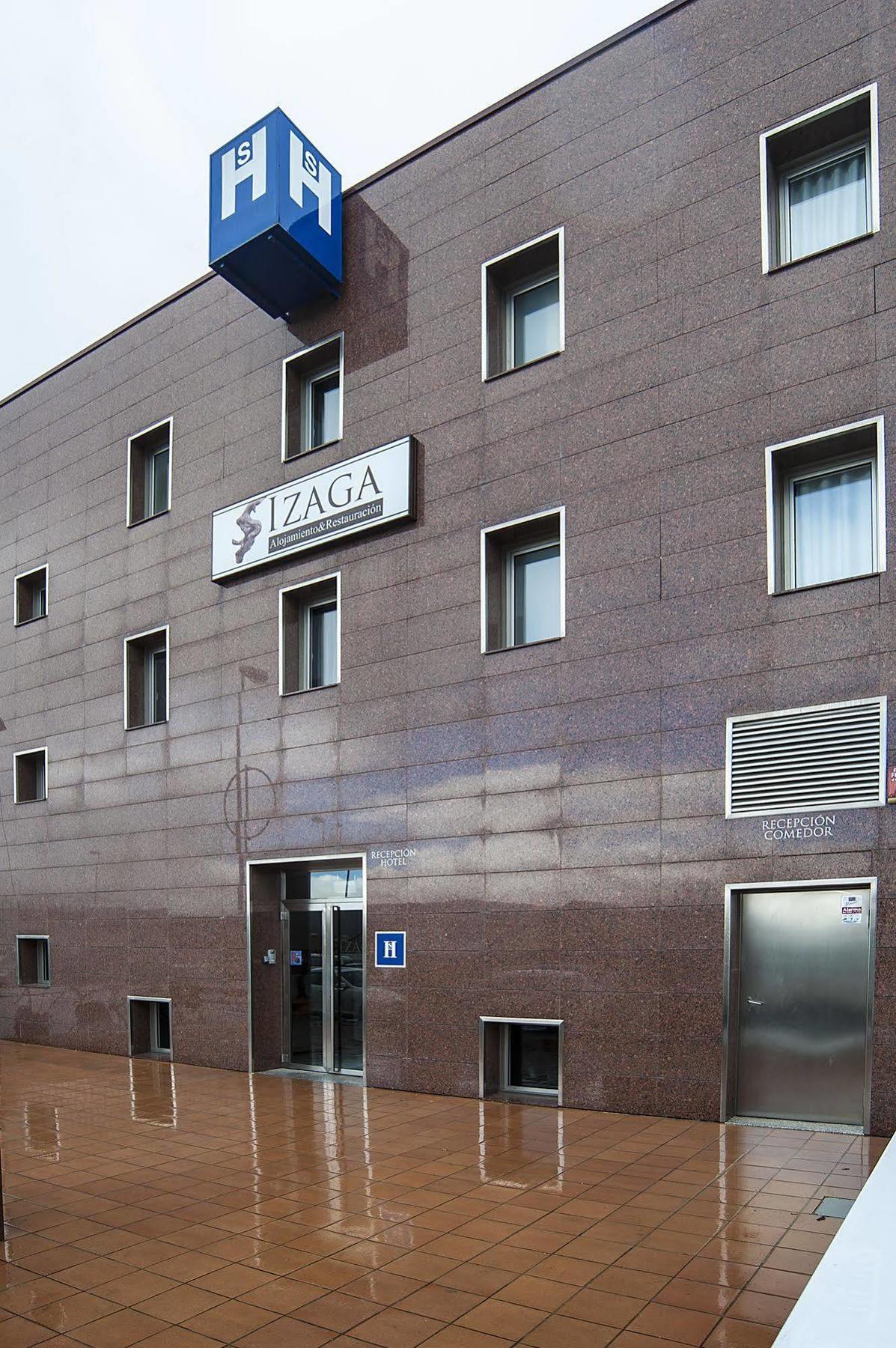 Iraipe Izaga Hostal Noain Exterior photo